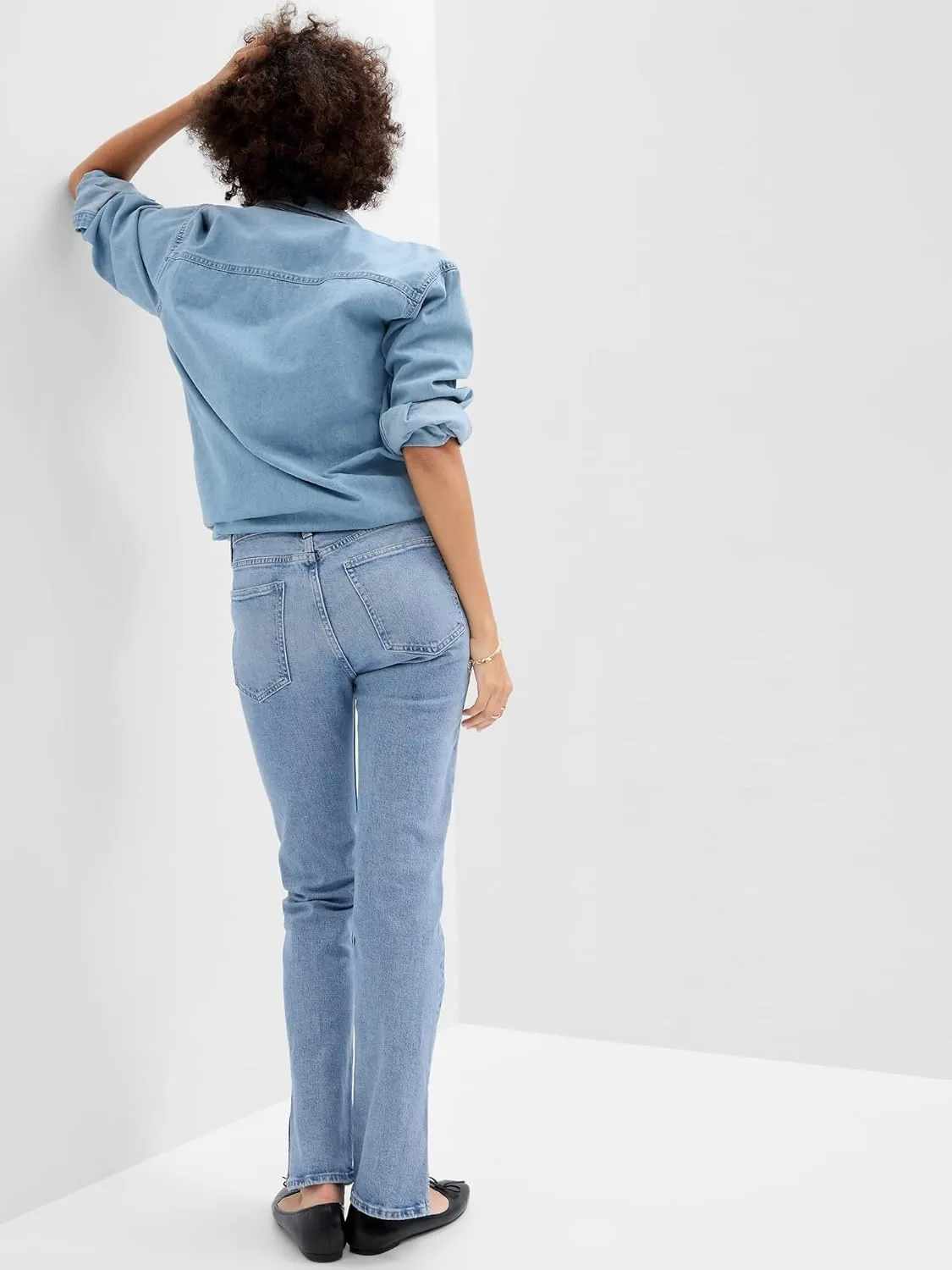 GAP Women's High Rise Straight Fit Denim Jeans