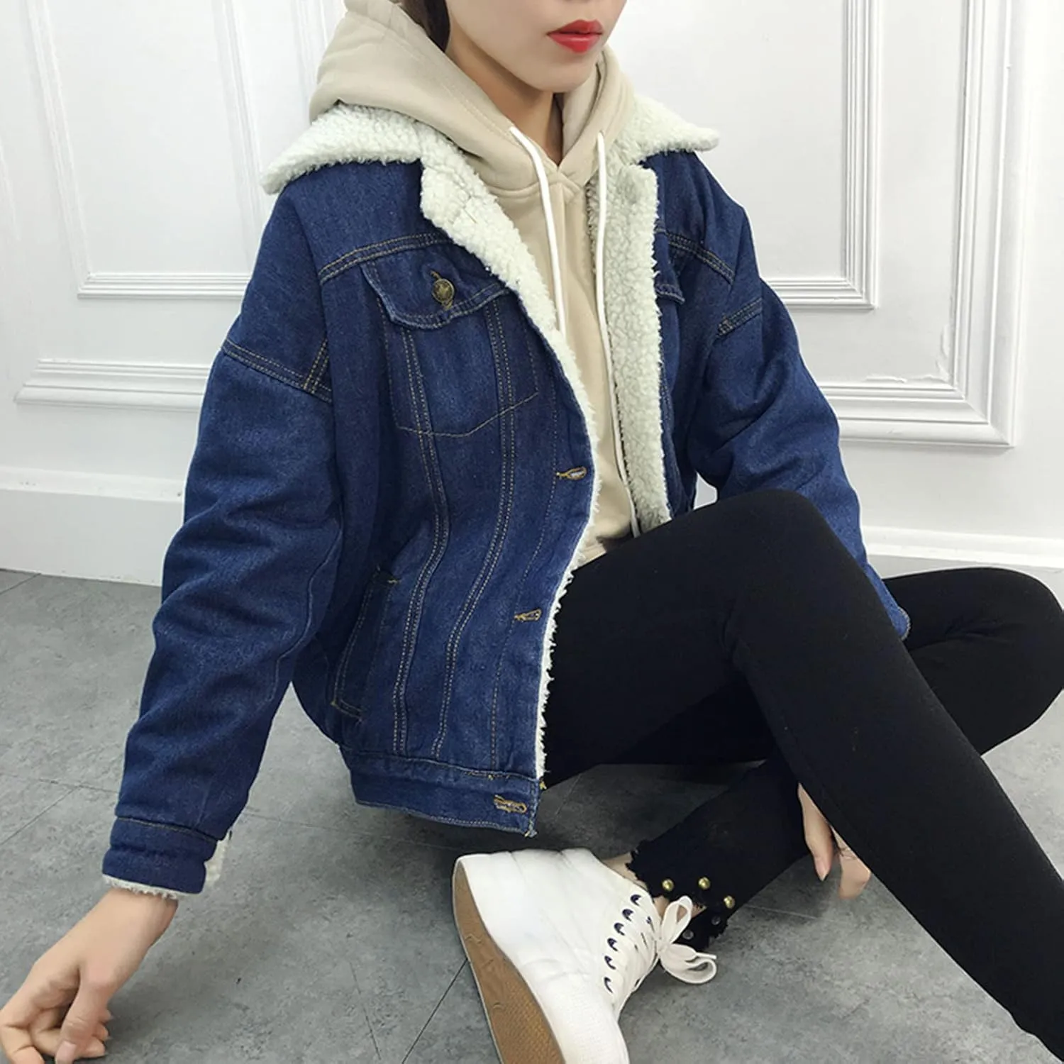 Jean Jacket Women Oversized Denim Jacket Button Down Vintage Trucker Jacket Cropped Jacket Distressed Utility Winter Outwear