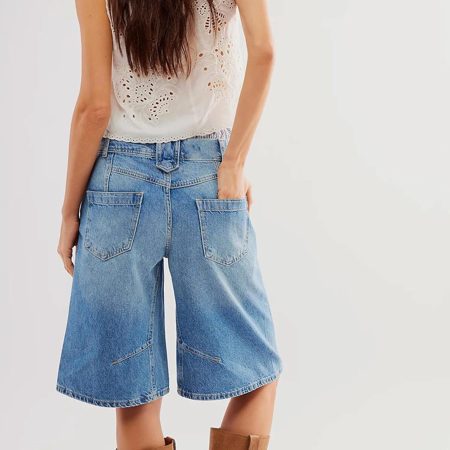 Knee Length Baggy Jorts Women Straight Leg Denim Bermuda Shorts Low Rise Jean Shorts with Pockets
