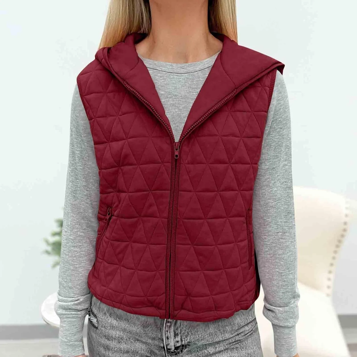 Lmdudan Women's 2024 Fall Vest Casual Sleeveless Hooded Zip Up Jacket Trendy Lightweight Winter Coat Outerwear with Pockets
