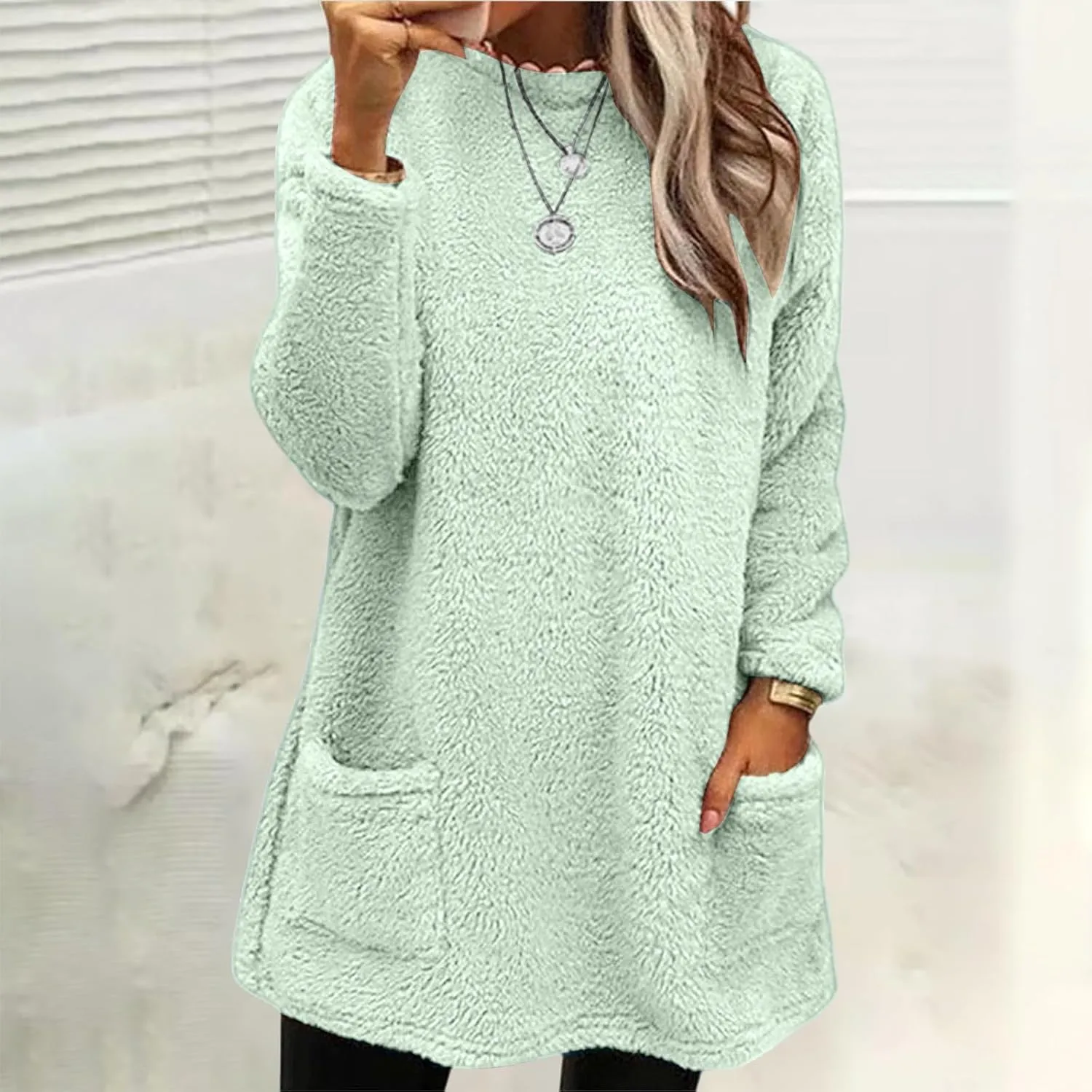 SHAOBGE Fleece Sherpa Pullover for Women Casual Crewneck Pullover Winter Warm Faux Fur Sweatshirts Loungwear Tops with Pocket