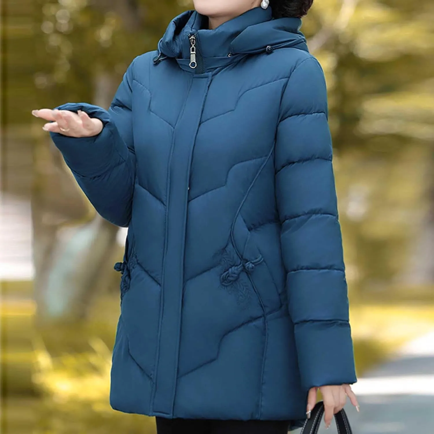Thicken Puffer Jackets for Women Winter Warm Quilted Down Jackets Fashion Windproof Padded Coats Parka with Pockets