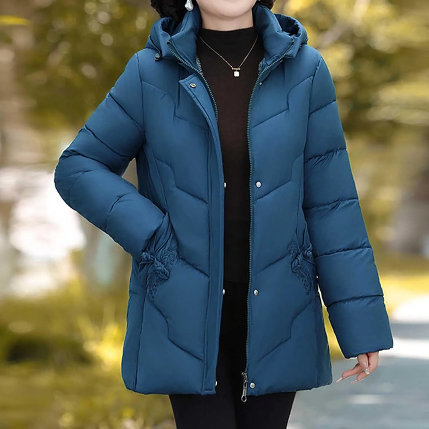 Thicken Puffer Jackets for Women Winter Warm Quilted Down Jackets Fashion Windproof Padded Coats Parka with Pockets