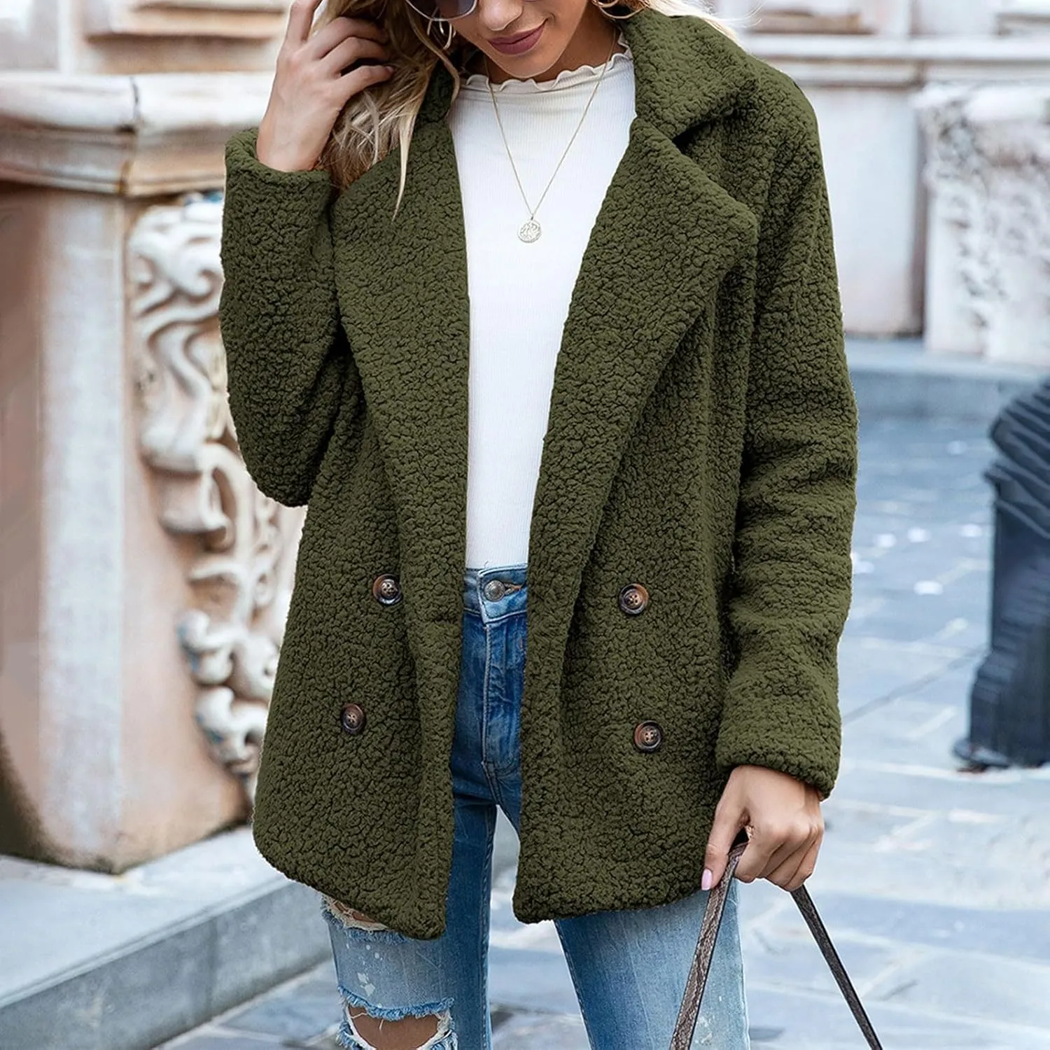 Women's Winter Coats Trendy Double Breasted Fuzzy Fleece Jackets Ladies Faux Fur Casual Fall Jacket Outwear