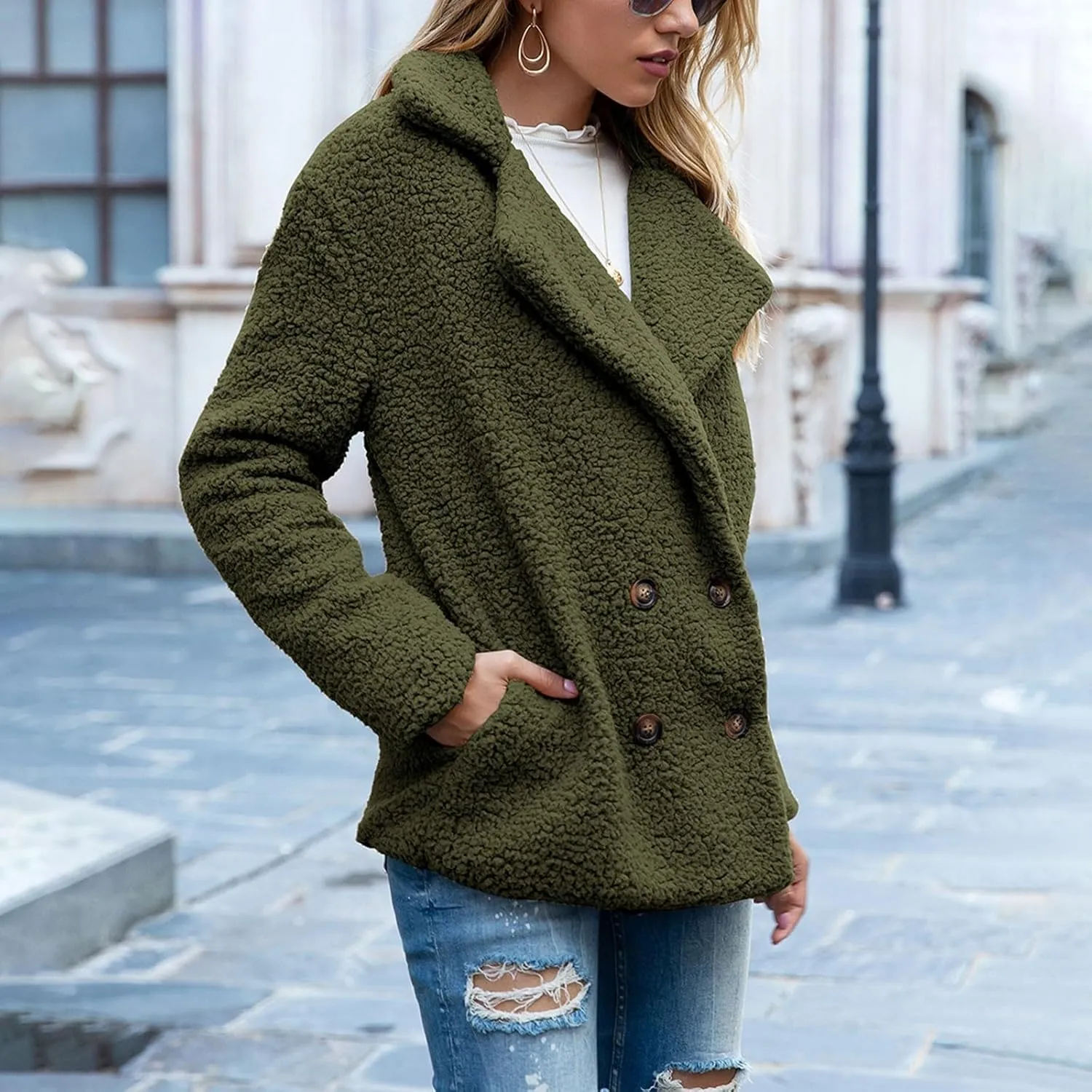 Women's Winter Coats Trendy Double Breasted Fuzzy Fleece Jackets Ladies Faux Fur Casual Fall Jacket Outwear