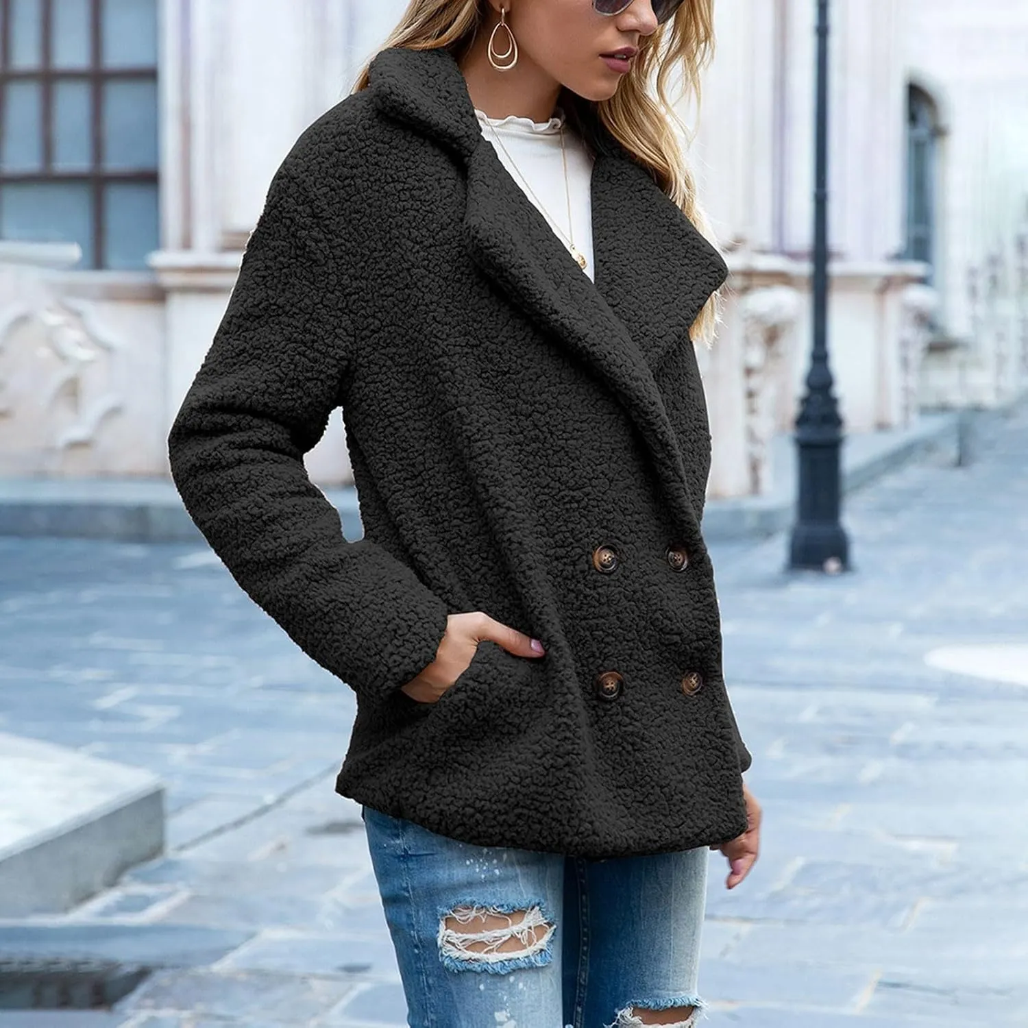 Women's Winter Coats Trendy Double Breasted Fuzzy Fleece Jackets Ladies Faux Fur Casual Fall Jacket Outwear