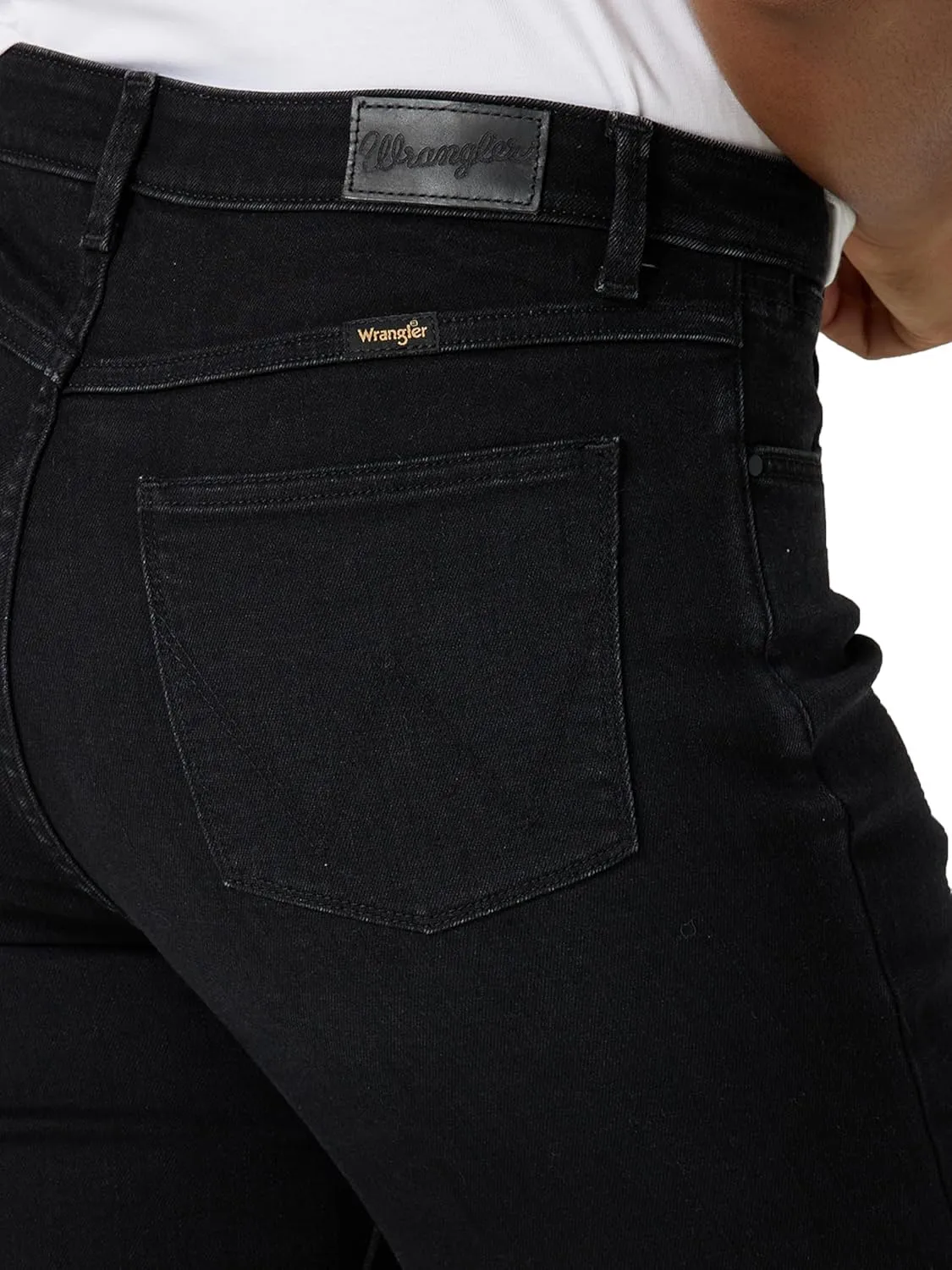 Wrangler Women's High Rise True Straight Fit Jeans